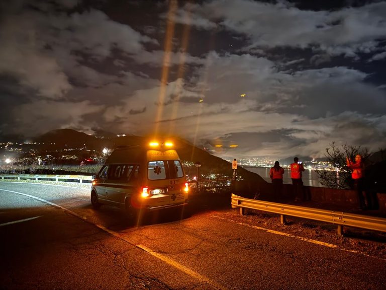 Incidente nella galleria di Lovere: tre feriti e traffico in tilt ...