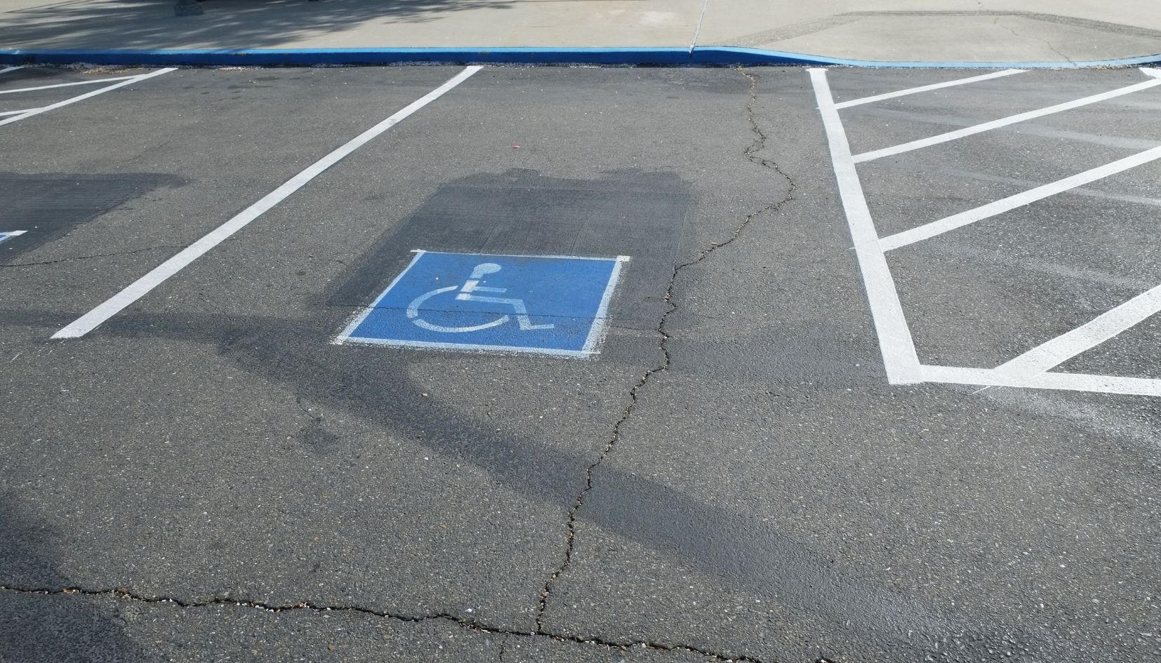 parcheggio disabili